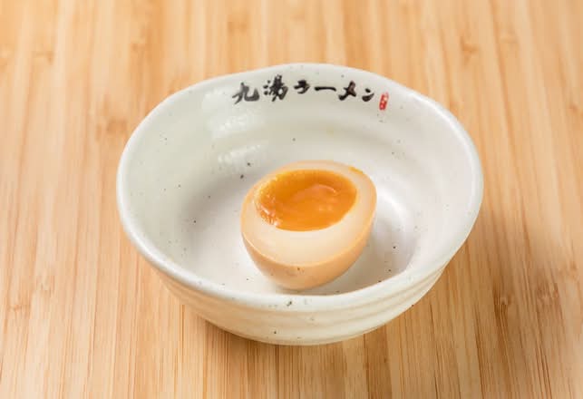 Half Marinated Egg 半个溏心蛋